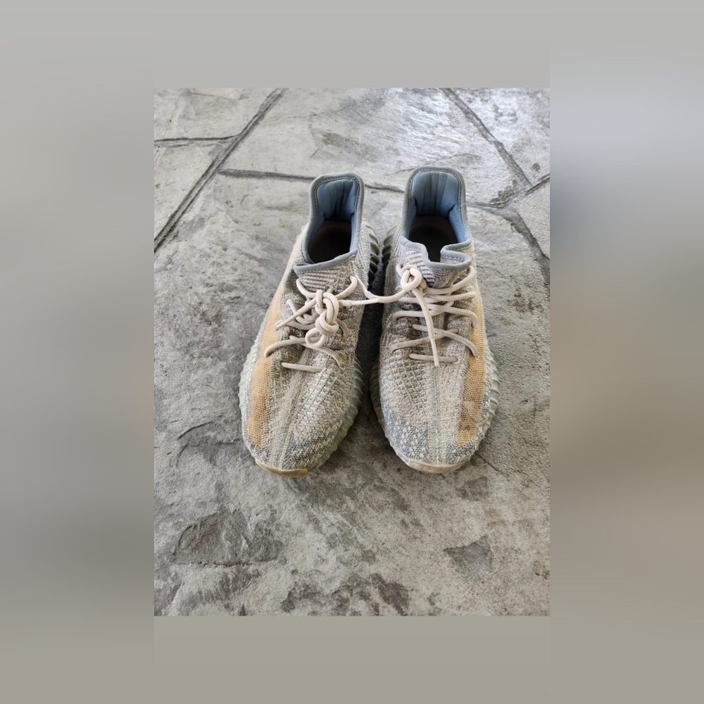 Yeezys men shoes